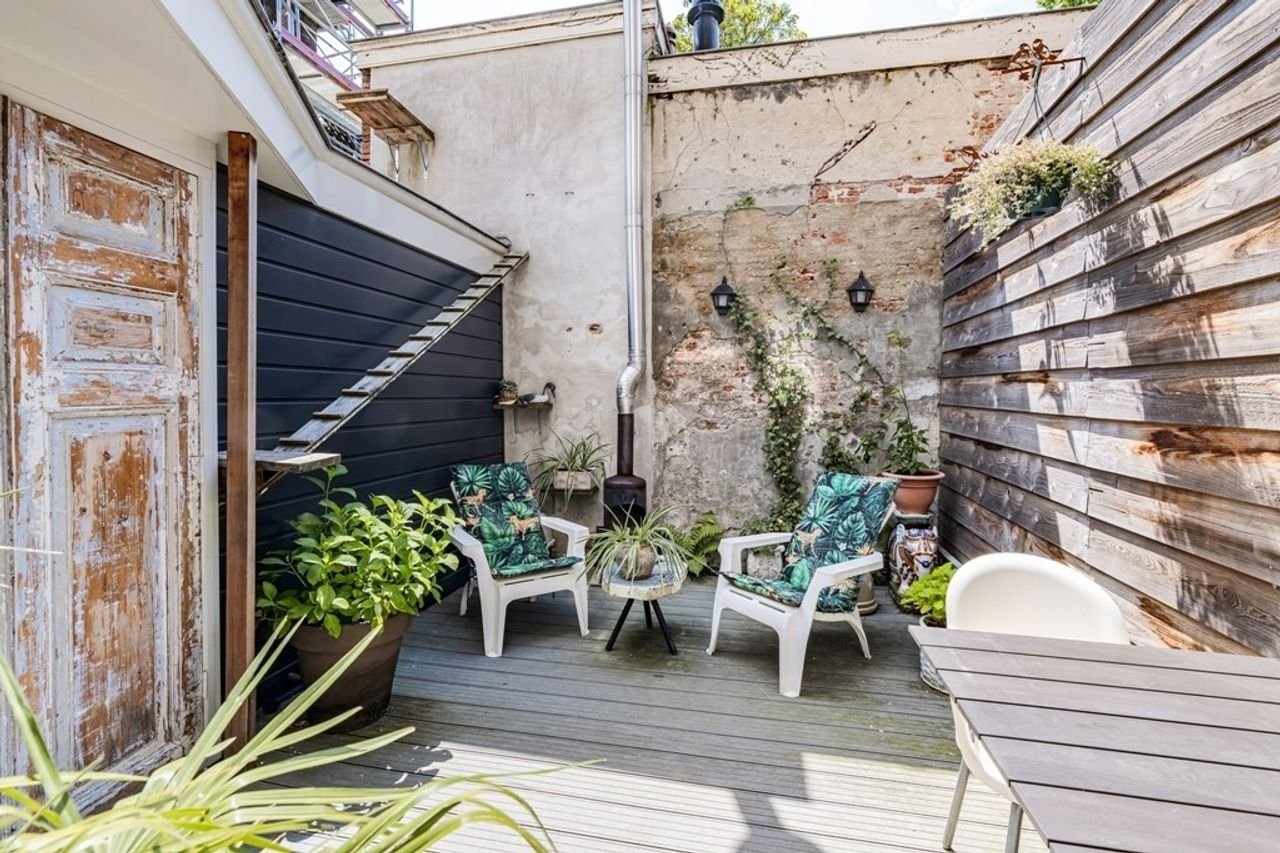 Historic living with garden in the Canal District - Image 13