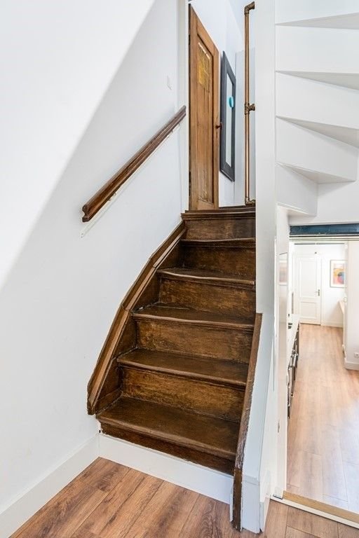 Historic living with garden in the Canal District - Image 27