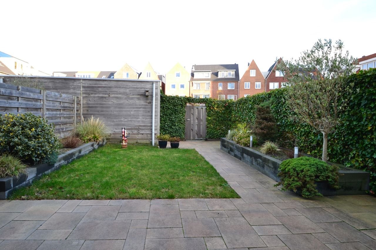 Modern Semi-Detached Home in 't Duyfrak - Image 8