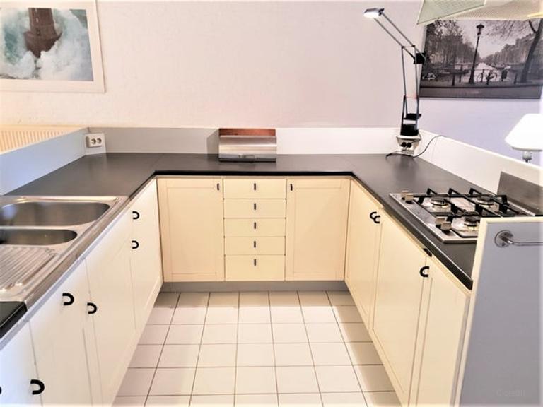 Loft van 120 m² aan de Oudeschans - Afbeelding 9
