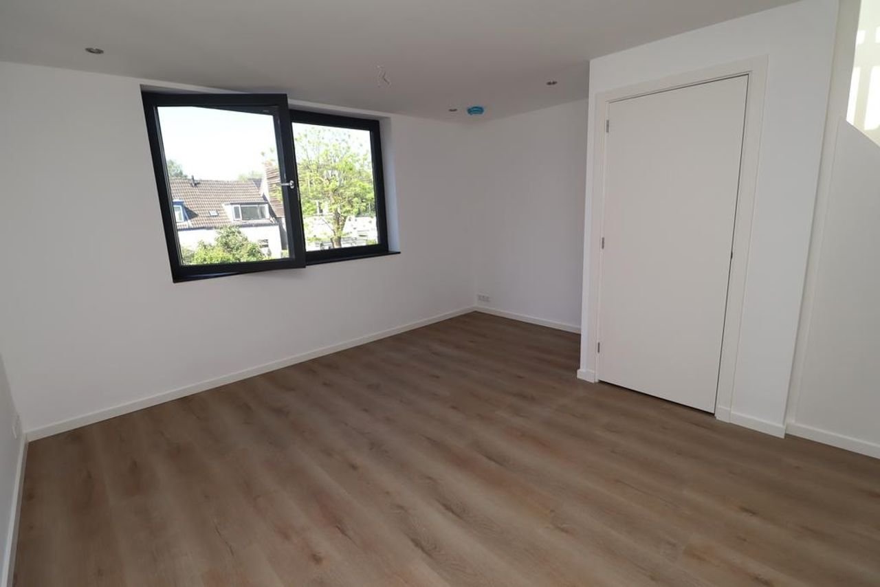 Luxe bovenwoning in hartje Breda - Afbeelding 2