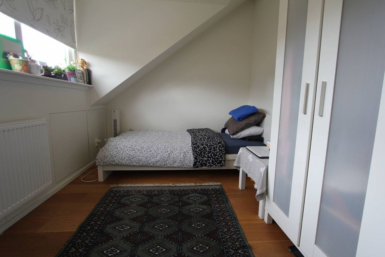 Royaal hoekhuis met zonnige tuin - Afbeelding 22