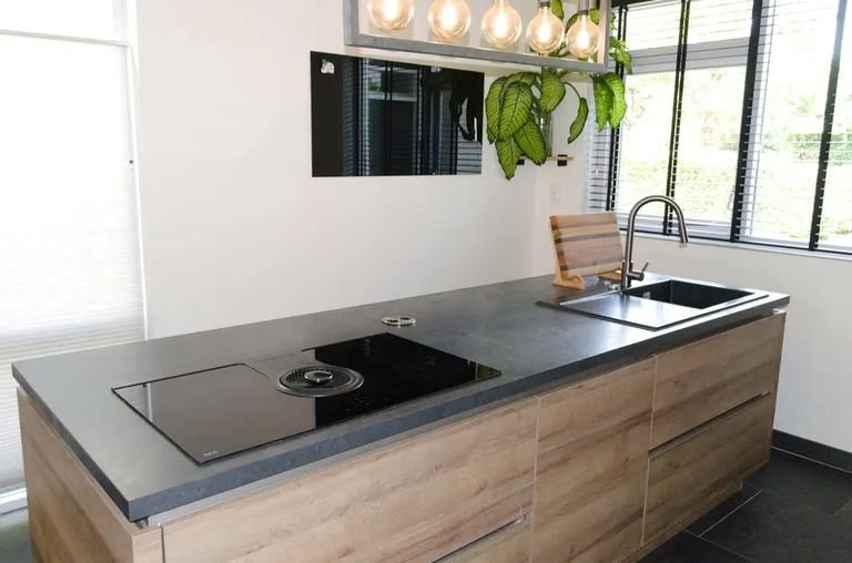 Gemeubileerd huis aan het water - Afbeelding 8