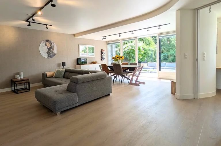 Gemeubileerd huis aan het water - Afbeelding 3