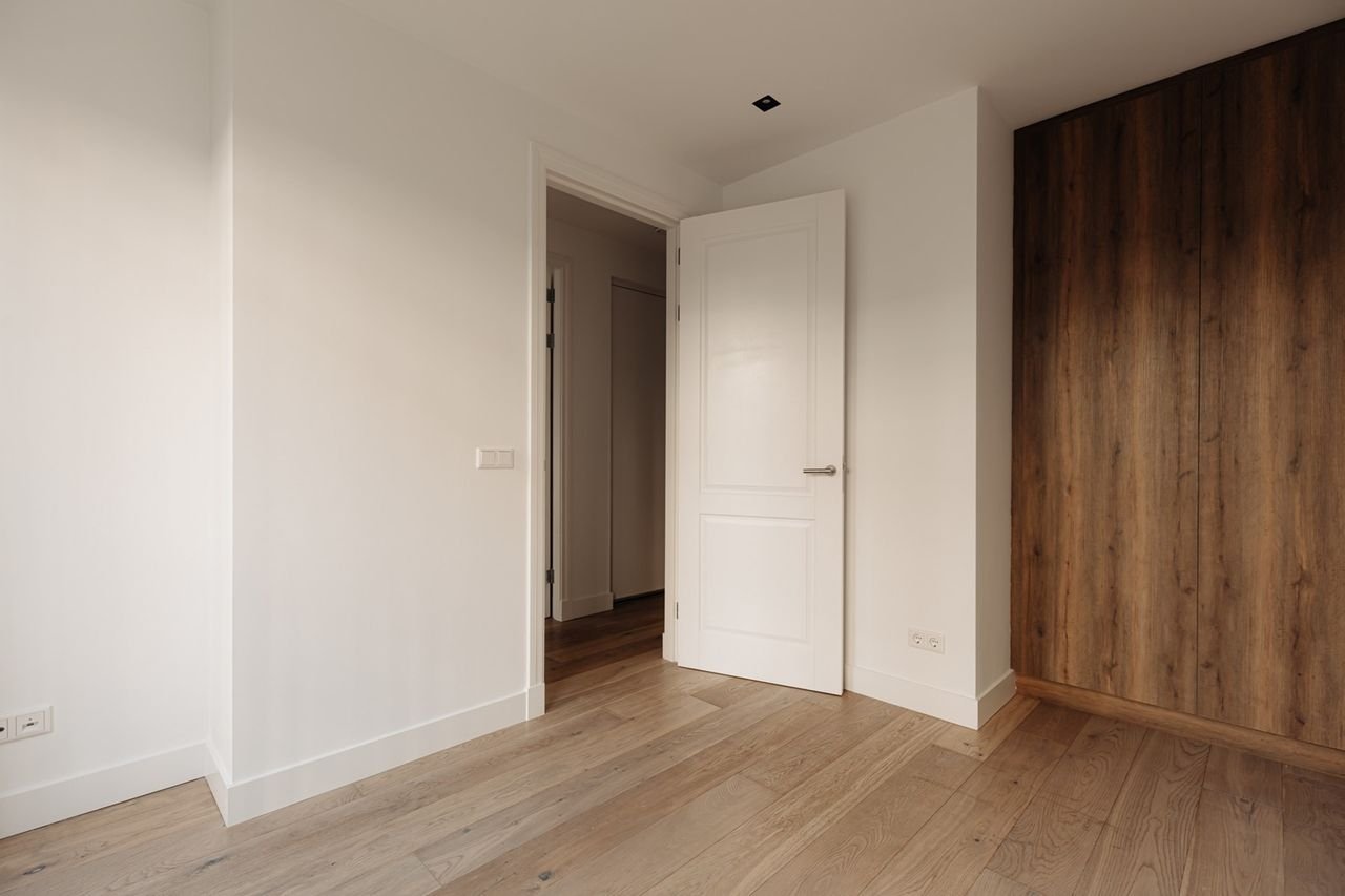 Modern apartment in De Pijp with elevator - Image 15