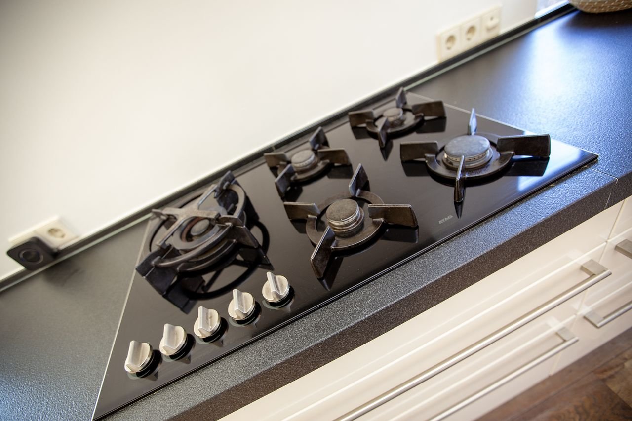 Spacious corner house in green Harmelen - Image 12