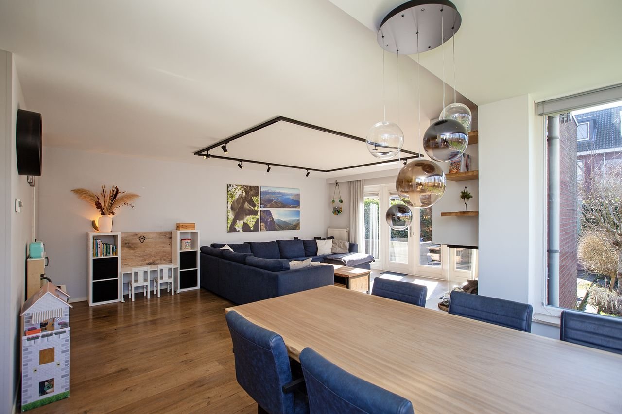 Spacious corner house in green Harmelen - Image 8