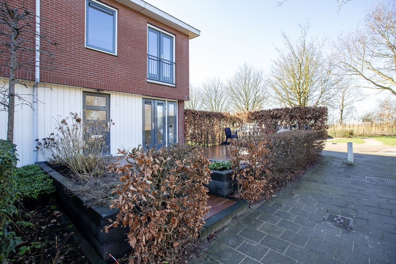 Spacious corner house in green Harmelen - Image 2
