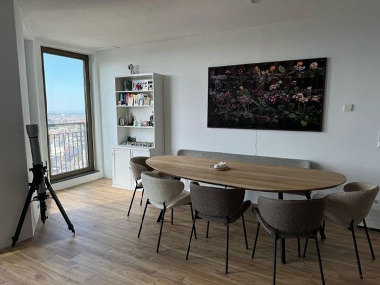 Wonen op de 33e etage naast CS - Afbeelding 3