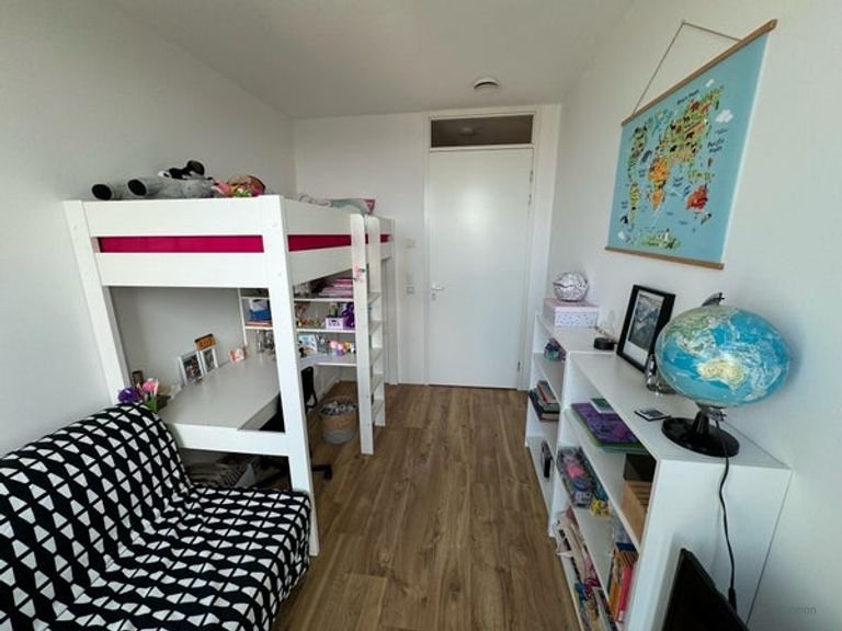 Wonen op de 33e etage naast CS - Afbeelding 14