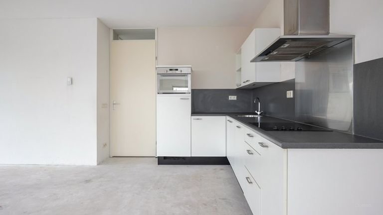 Spacious apartment in Schollevaar - Image 5