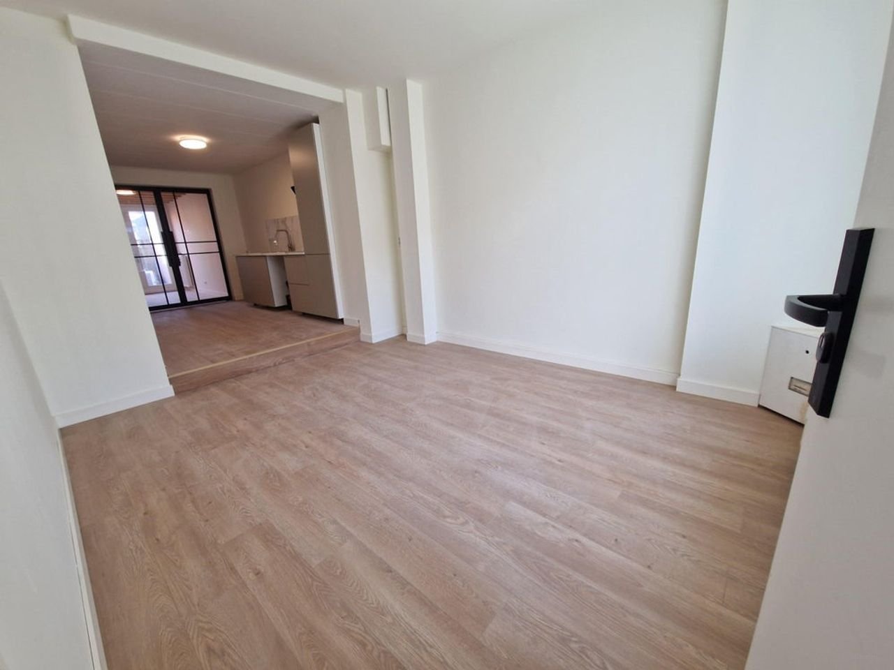 Ruim appartement met tuin in Ondiep - Afbeelding 8