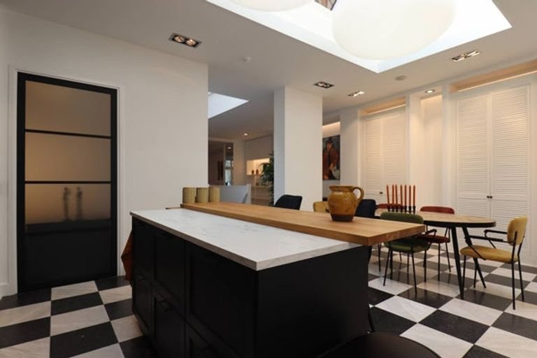 Gemeubileerde loft van 169m² in het centrum - Afbeelding 12