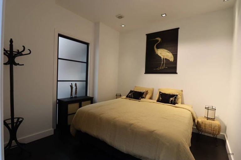 Gemeubileerde loft van 169m² in het centrum - Afbeelding 14