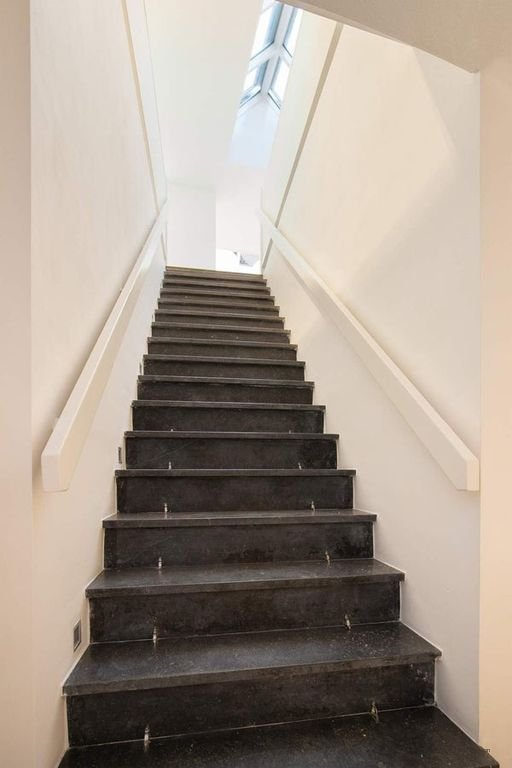 Gemeubileerde loft van 169m² in het centrum - Afbeelding 21