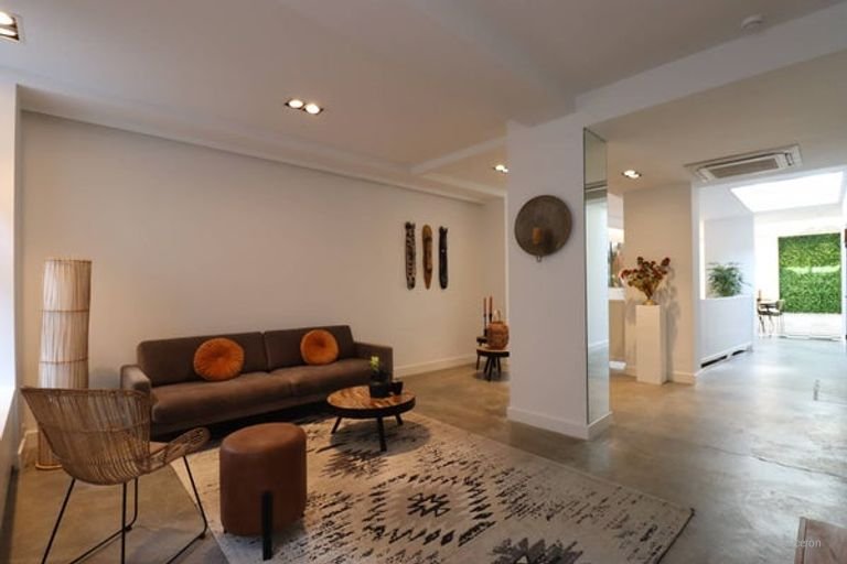 Gemeubileerde loft van 169m² in het centrum - Afbeelding 2