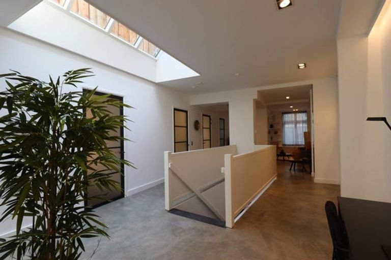 Gemeubileerde loft van 169m² in het centrum - Afbeelding 7