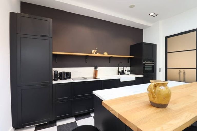 Gemeubileerde loft van 169m² in het centrum - Afbeelding 13