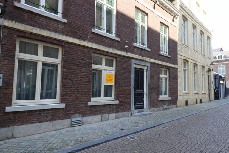 Gemeubileerde loft van 169m² in het centrum - Afbeelding 1