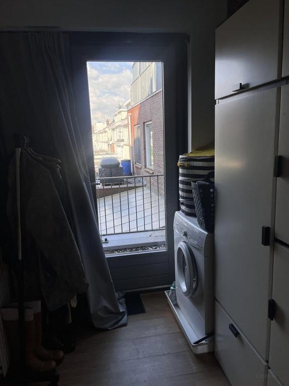Studio met aparte slaapkamer vlak bij centrum - Afbeelding 10