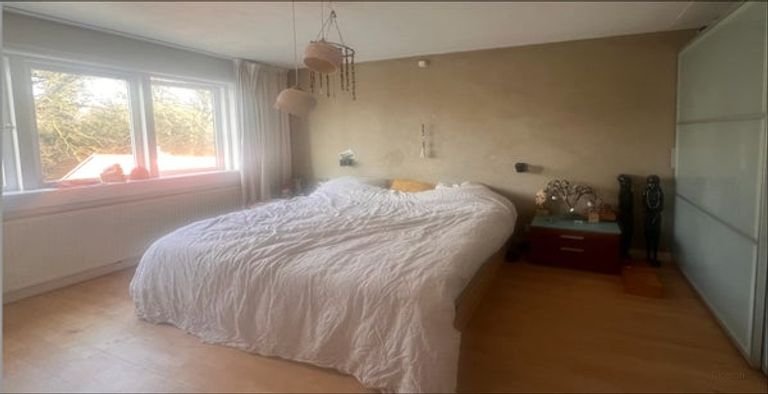 Gemeubileerde 2-onder-1-kap aan de bosrand - Afbeelding 7