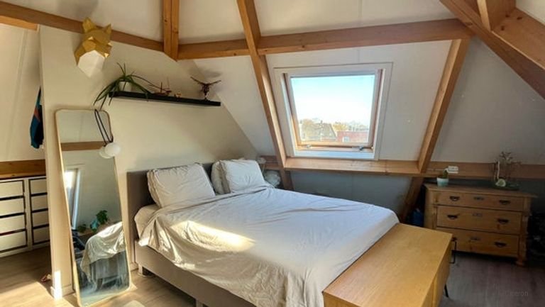 Furnished 72m² near the Water Tower - Image 4