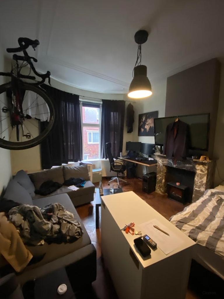 Kamer van 23 m² met weinig delers - Afbeelding 1