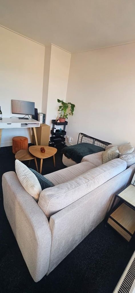 Studentenkamer met aparte slaapkamer in de Oranjebuurt - Afbeelding 3