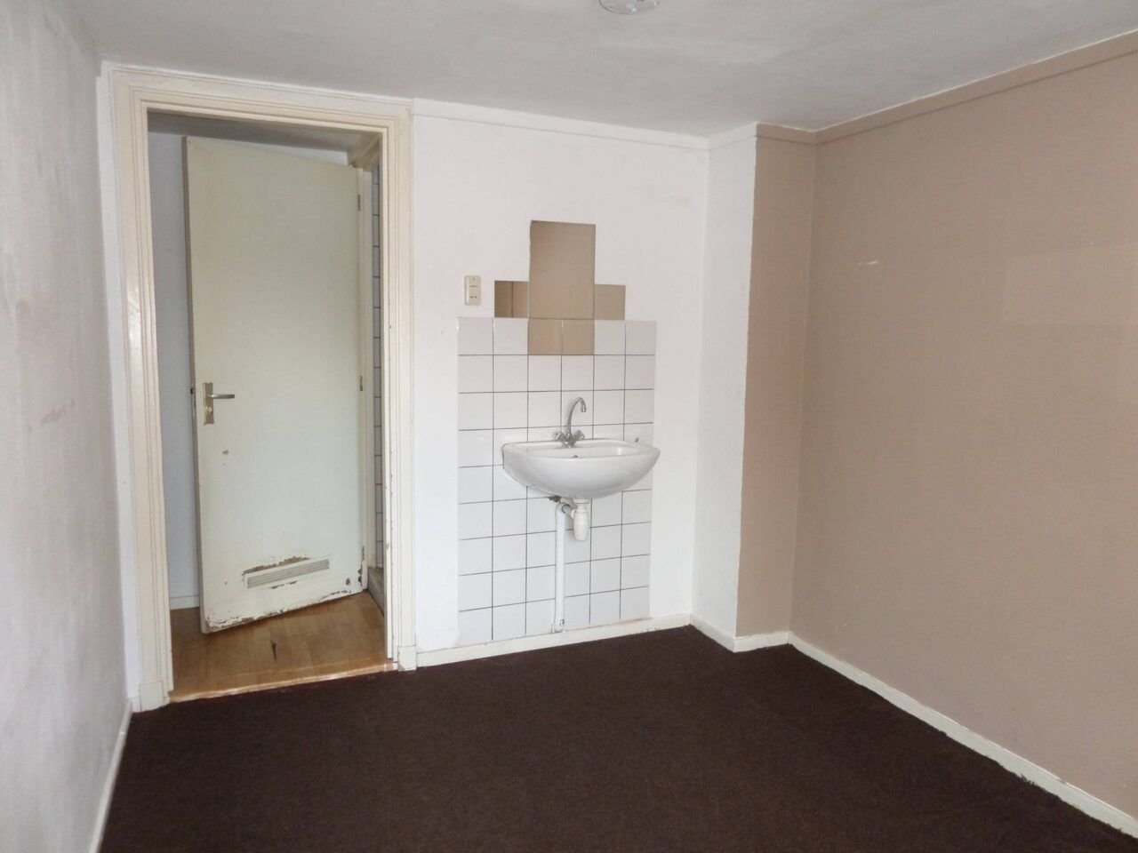 Kamer van 12 m² met eigen douche in Fatima West - Afbeelding 1