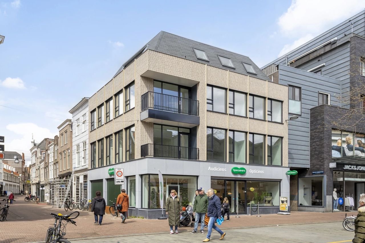 Energy-efficient 1-bedroom apartment in the center of Dordrecht - Image 1