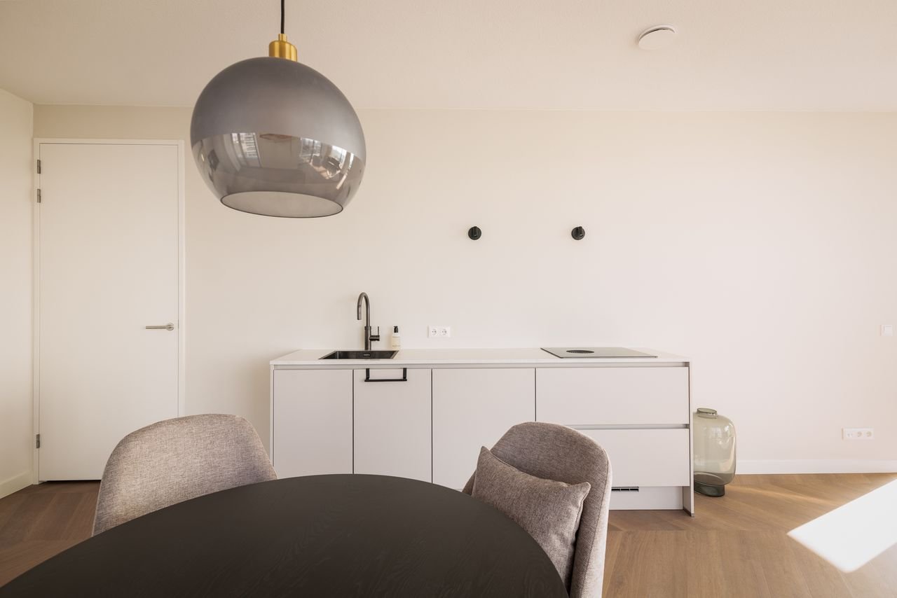 Appartement op 12 hoog met Amstel-view - Afbeelding 11