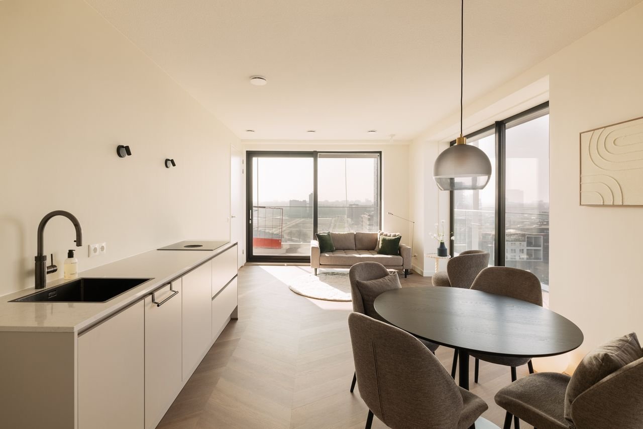 Appartement op 12 hoog met Amstel-view - Afbeelding 9