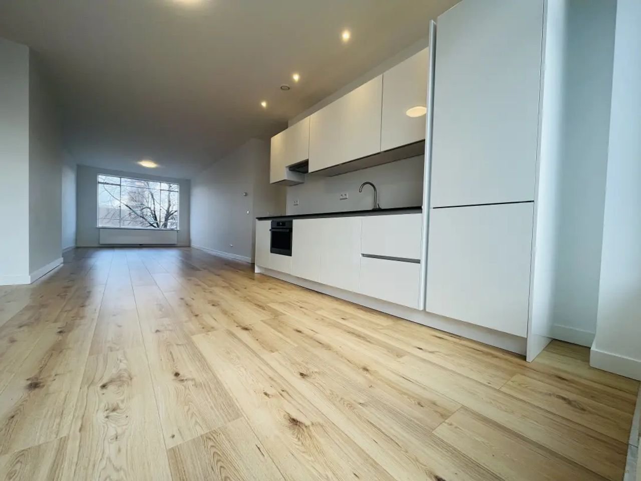 Fijn 3-kamer appartement in de Bloemenbuurt - Afbeelding 2