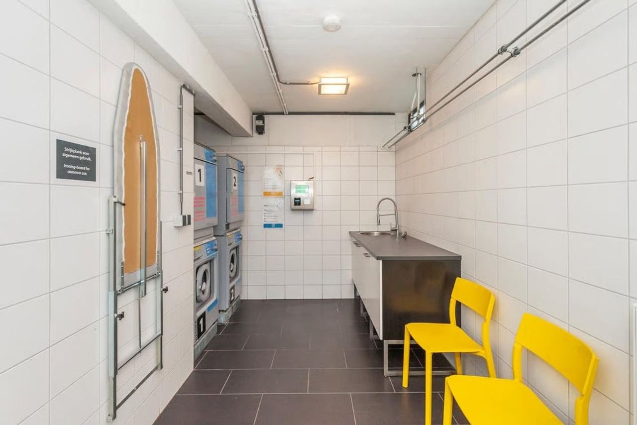 Gemeubileerde studio in het Emmahuis met tuin - Afbeelding 13