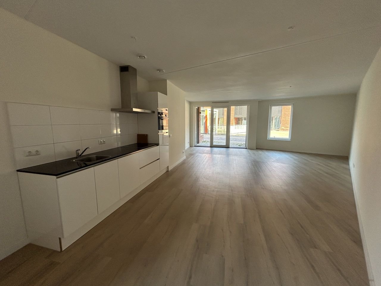 Modern 3-room apartment at Park Meerland - Image 3