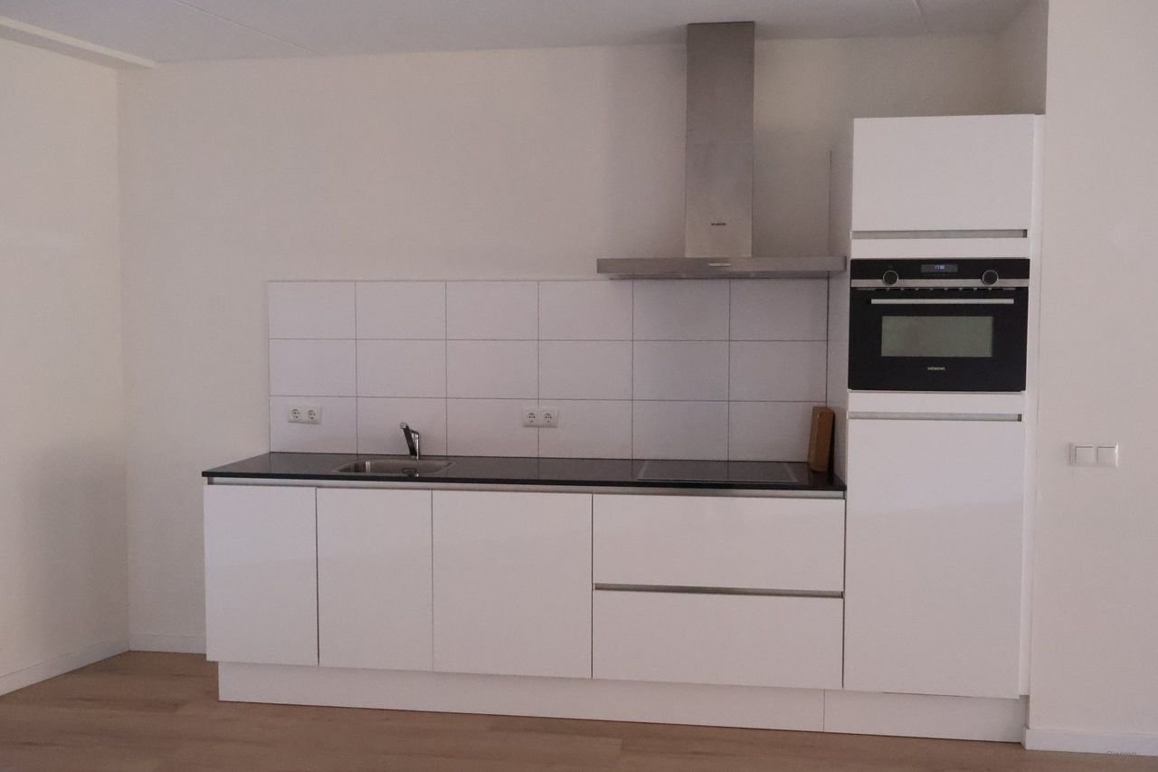 Modern 3-room apartment at Park Meerland - Image 4