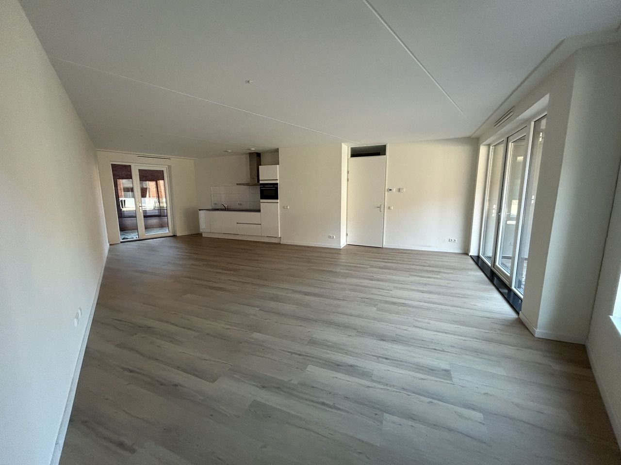 Modern 3-room apartment at Park Meerland - Image 2