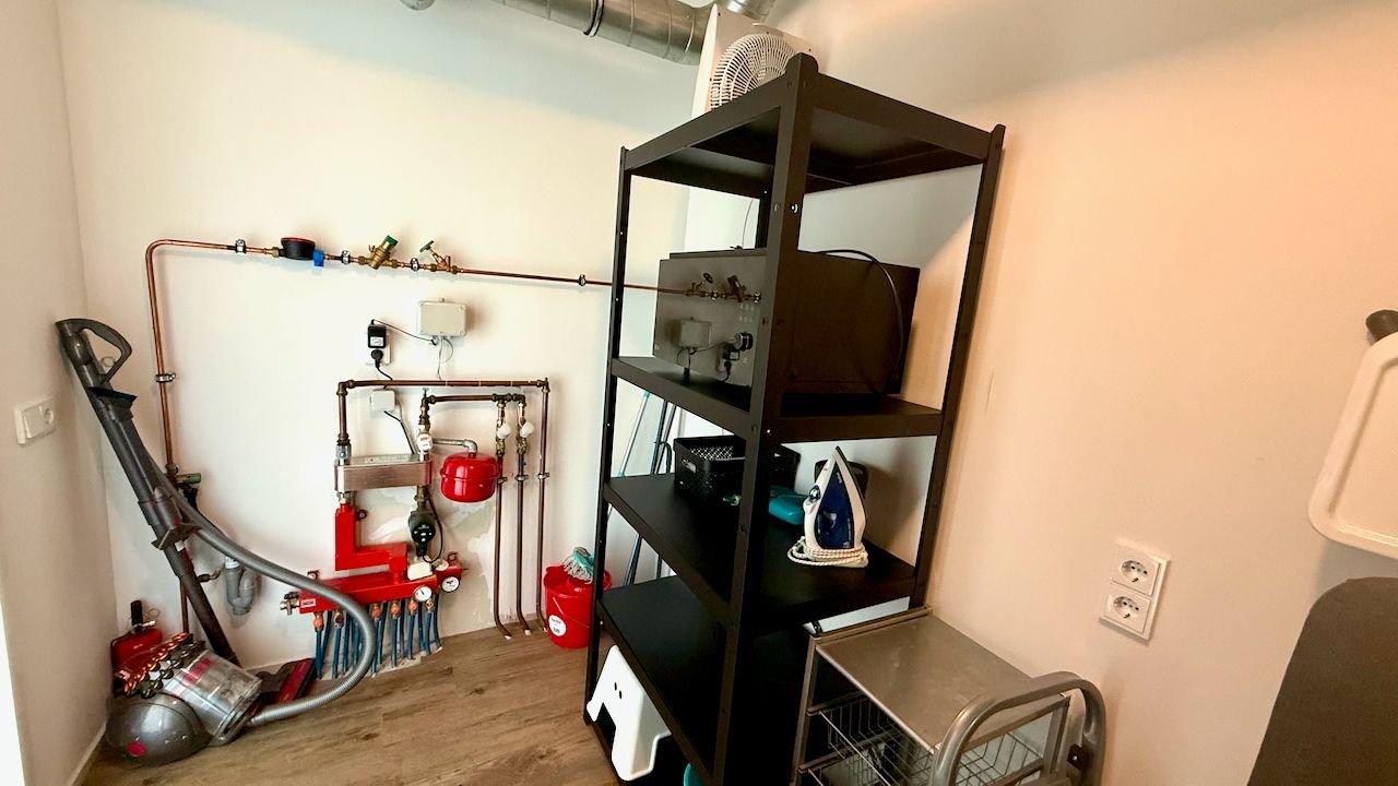 Furnished penthouse on the 40th floor - Image 24