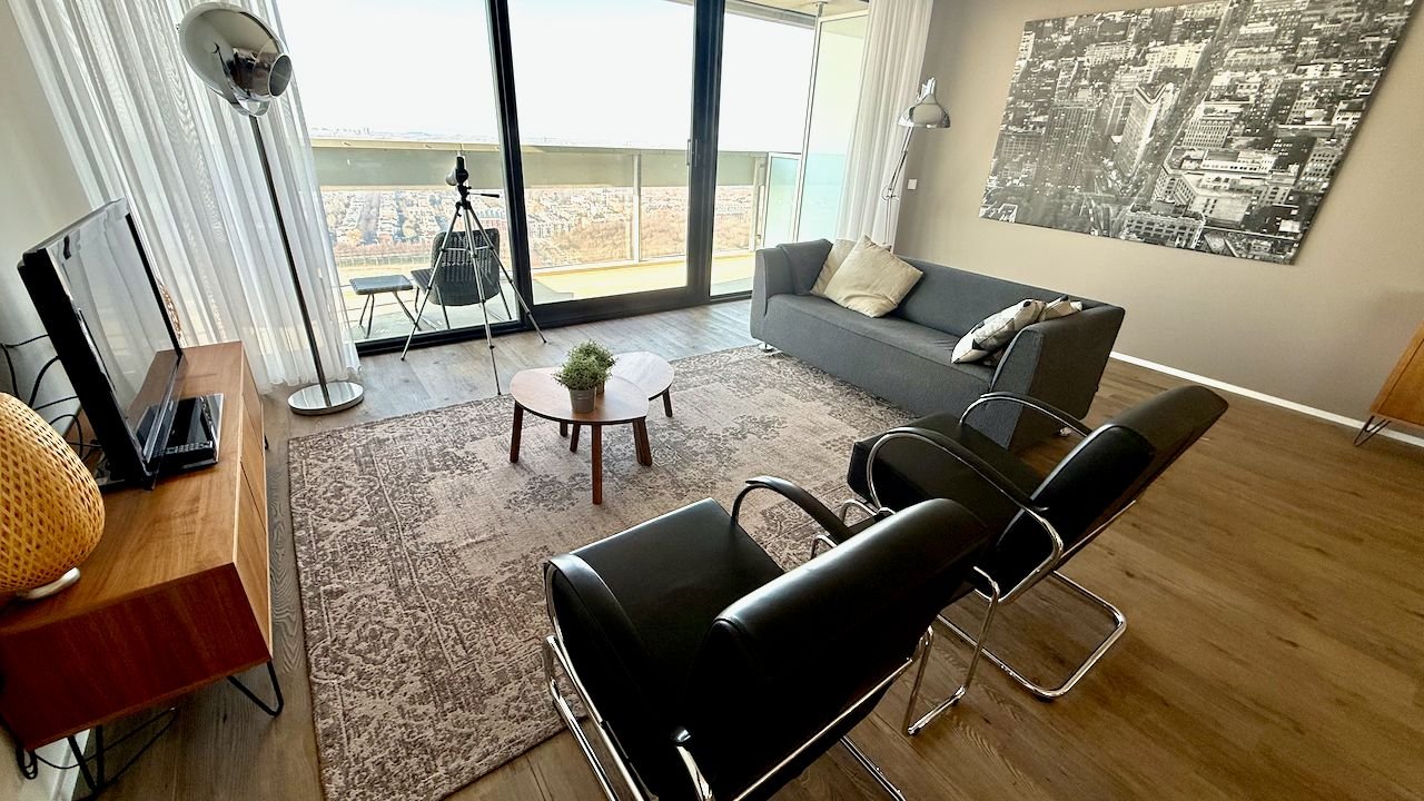 Furnished penthouse on the 40th floor - Image 6