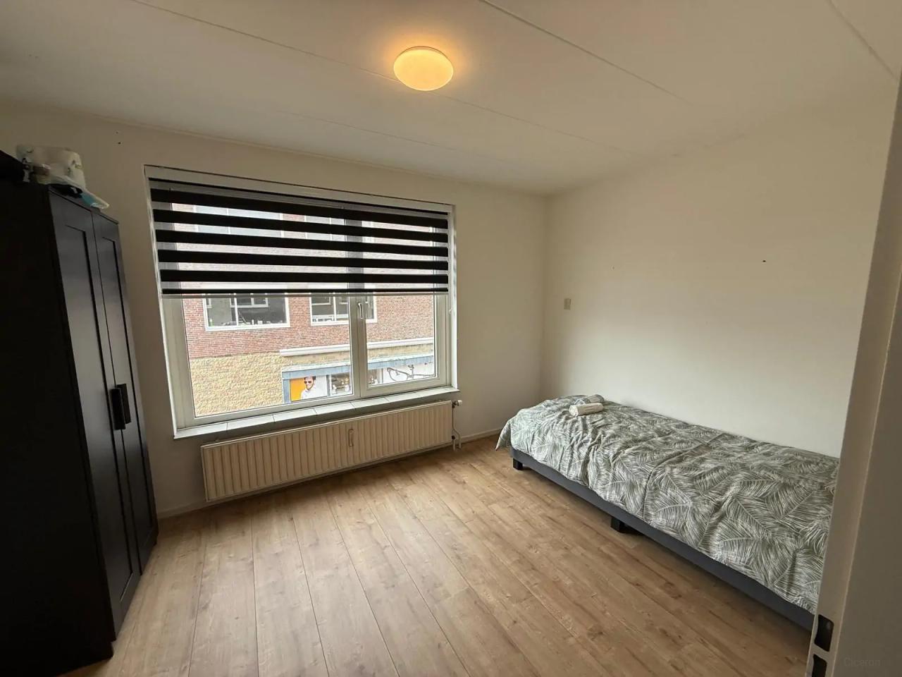 5-slaapkamer appartement in centrum Delfzijl - Afbeelding 2