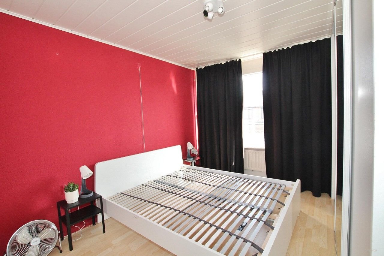 Ruime tussenwoning in Sluiskil met 4 slaapkamers - Afbeelding 20