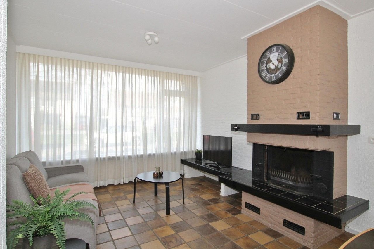 Ruime tussenwoning in Sluiskil met 4 slaapkamers - Afbeelding 5