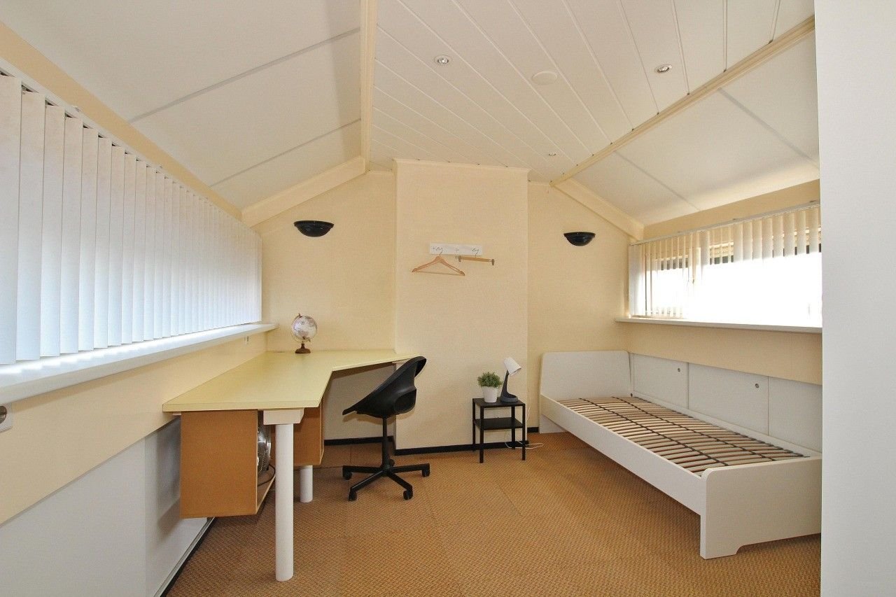 Ruime tussenwoning in Sluiskil met 4 slaapkamers - Afbeelding 26