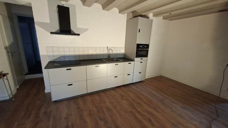 Renovated ground-floor apartment with A-label energy rating - Image 9