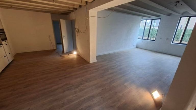 Renovated ground-floor apartment with A-label energy rating - Image 10