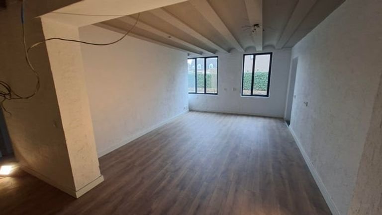 Renovated ground-floor apartment with A-label energy rating - Image 8