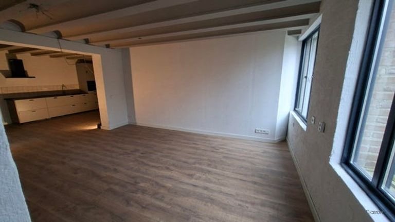 Renovated ground-floor apartment with A-label energy rating - Image 7