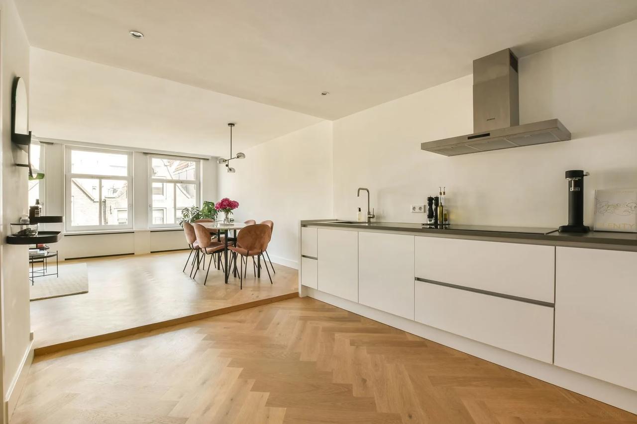 Gemeubileerd 3-kamerappartement in de Jordaan - Afbeelding 5