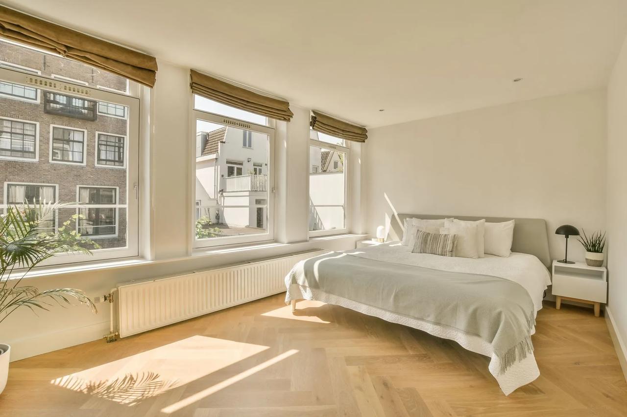 Gemeubileerd 3-kamerappartement in de Jordaan - Afbeelding 9