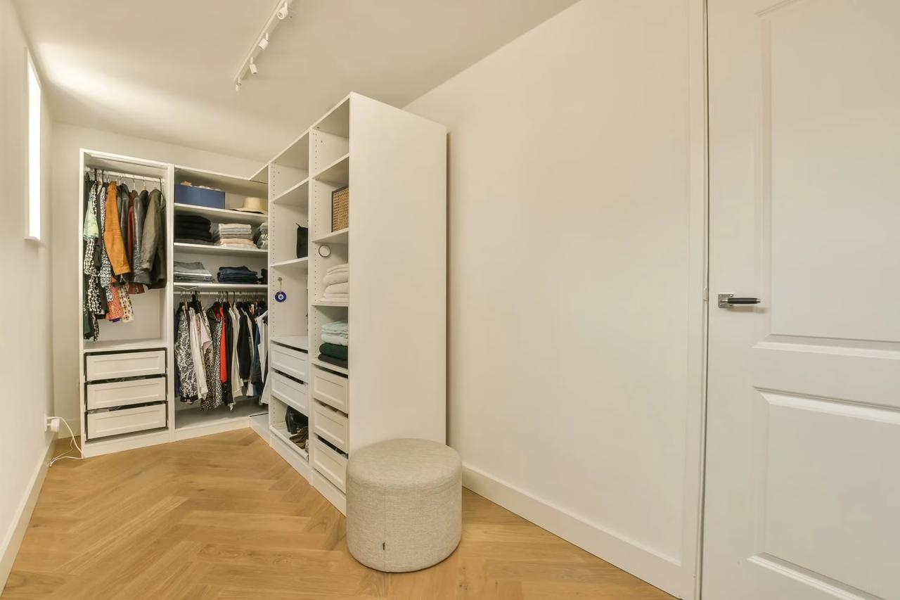 Gemeubileerd 3-kamerappartement in de Jordaan - Afbeelding 11